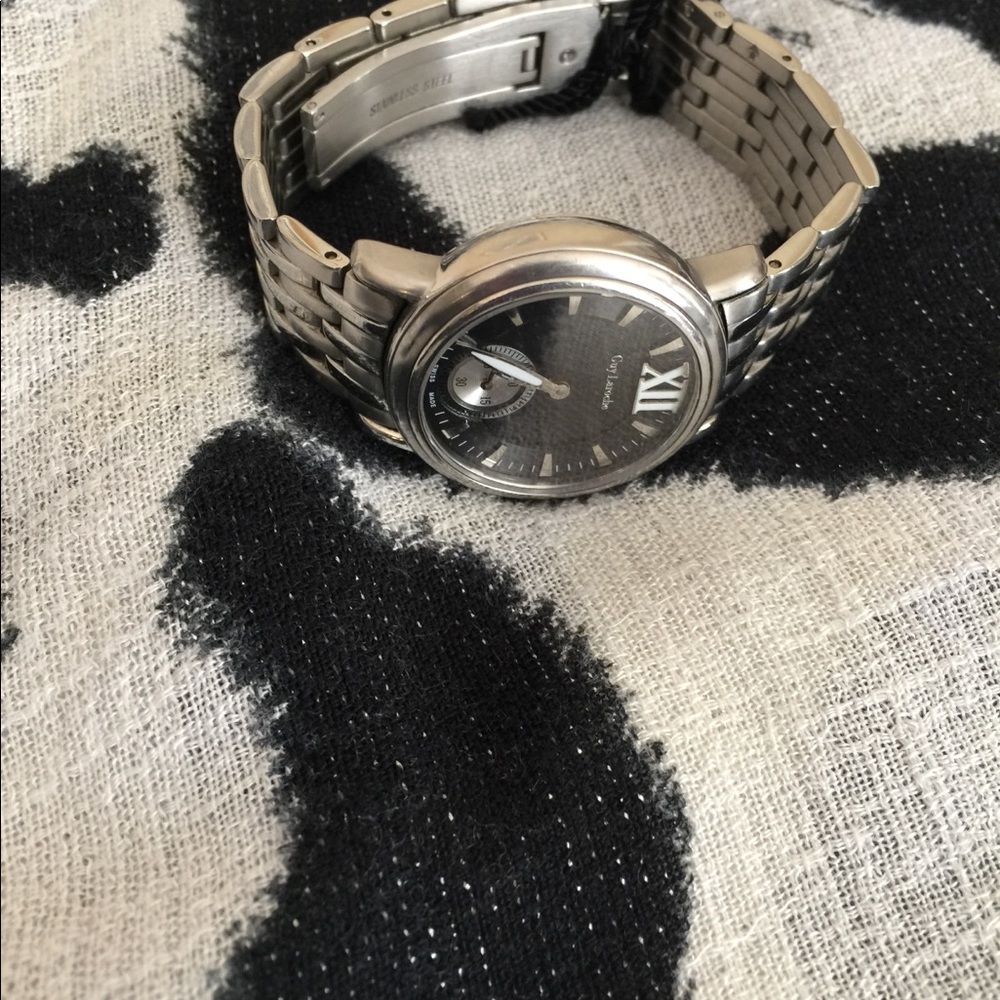 Guy Laroche Timepiece - Picture 4 of 8